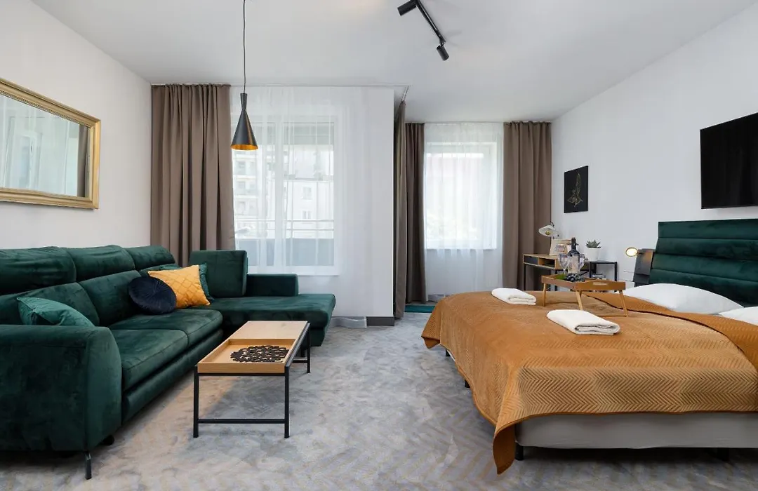 Etna Apartments Kołobrzeg by Noclegi Renters-1